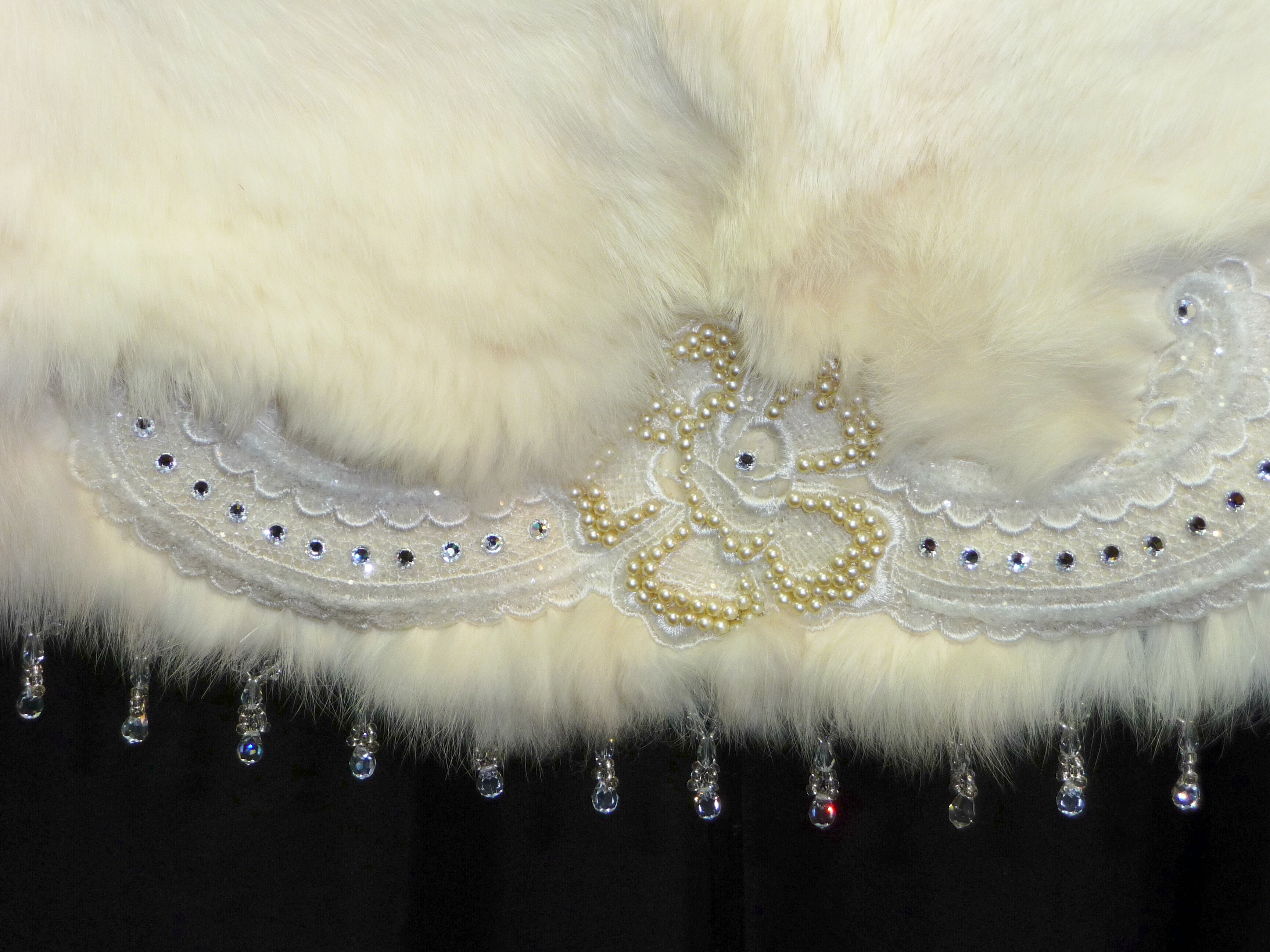 OffWhiteRabbit3backupclosewcechcrystalbeadingtassels3-15-2015.jpg